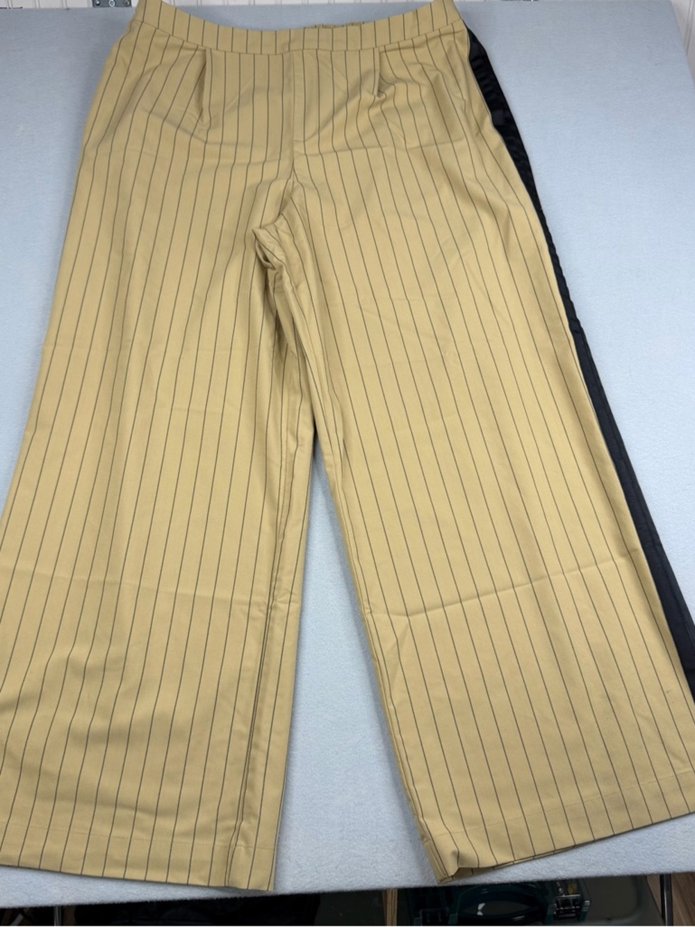 La Ligne x Target Pants Womens 1X Tan Pinstripe Wide Leg Side Stripe Pull On